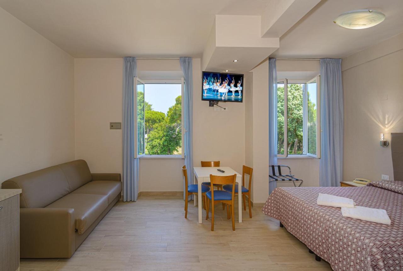 Hotel Sogno Viareggio Ngoại thất bức ảnh