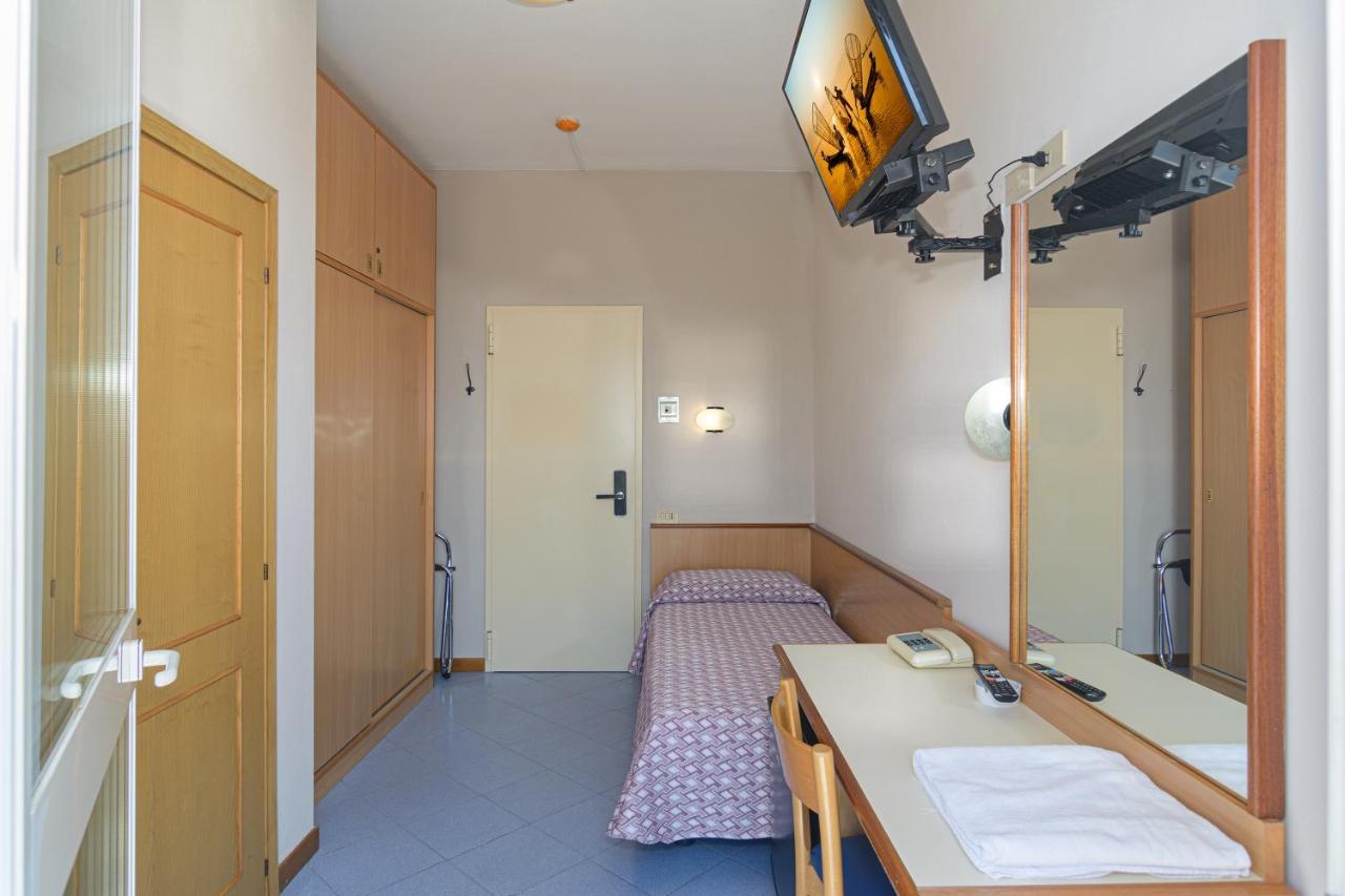 Hotel Sogno Viareggio Ngoại thất bức ảnh