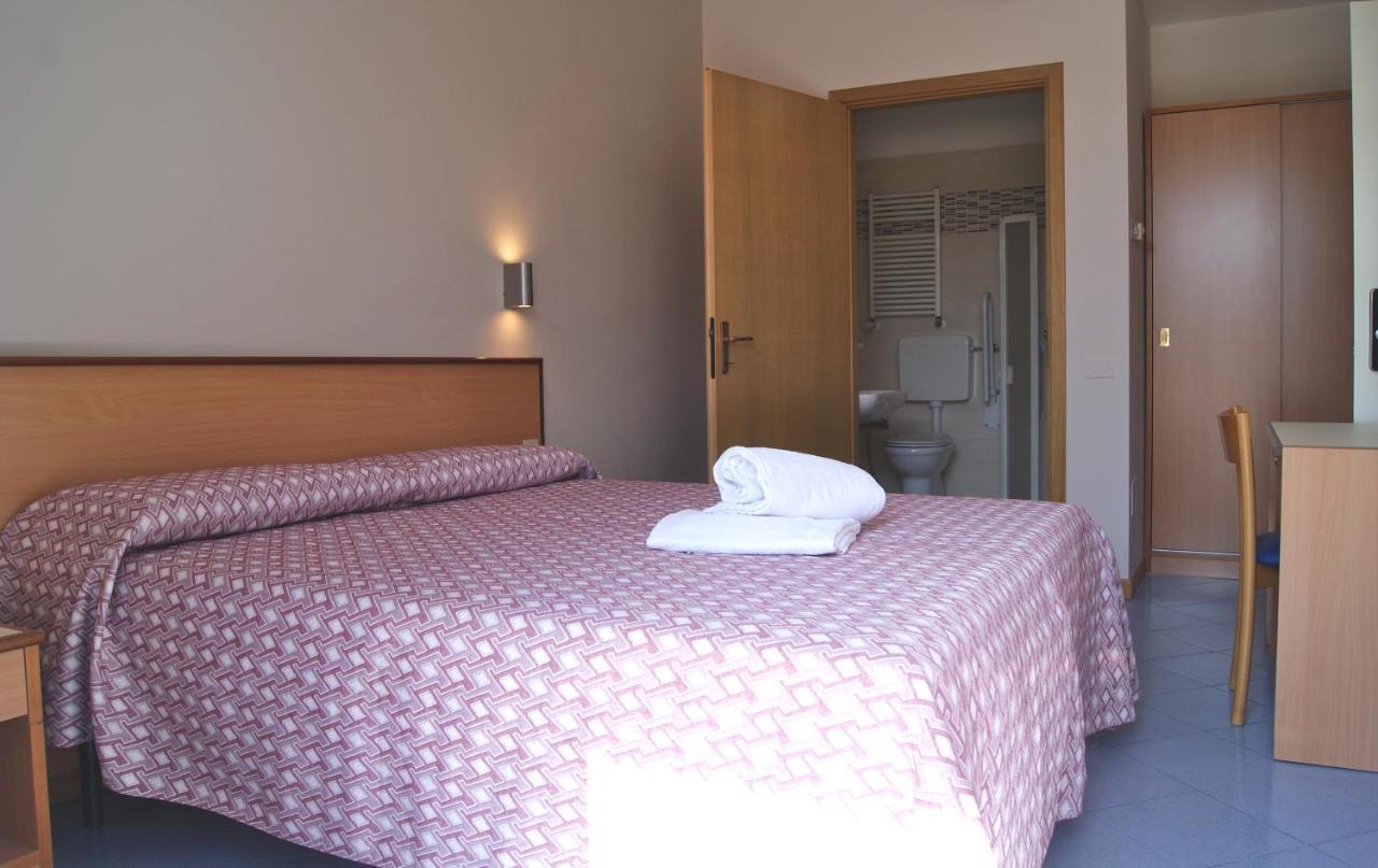 Hotel Sogno Viareggio Ngoại thất bức ảnh